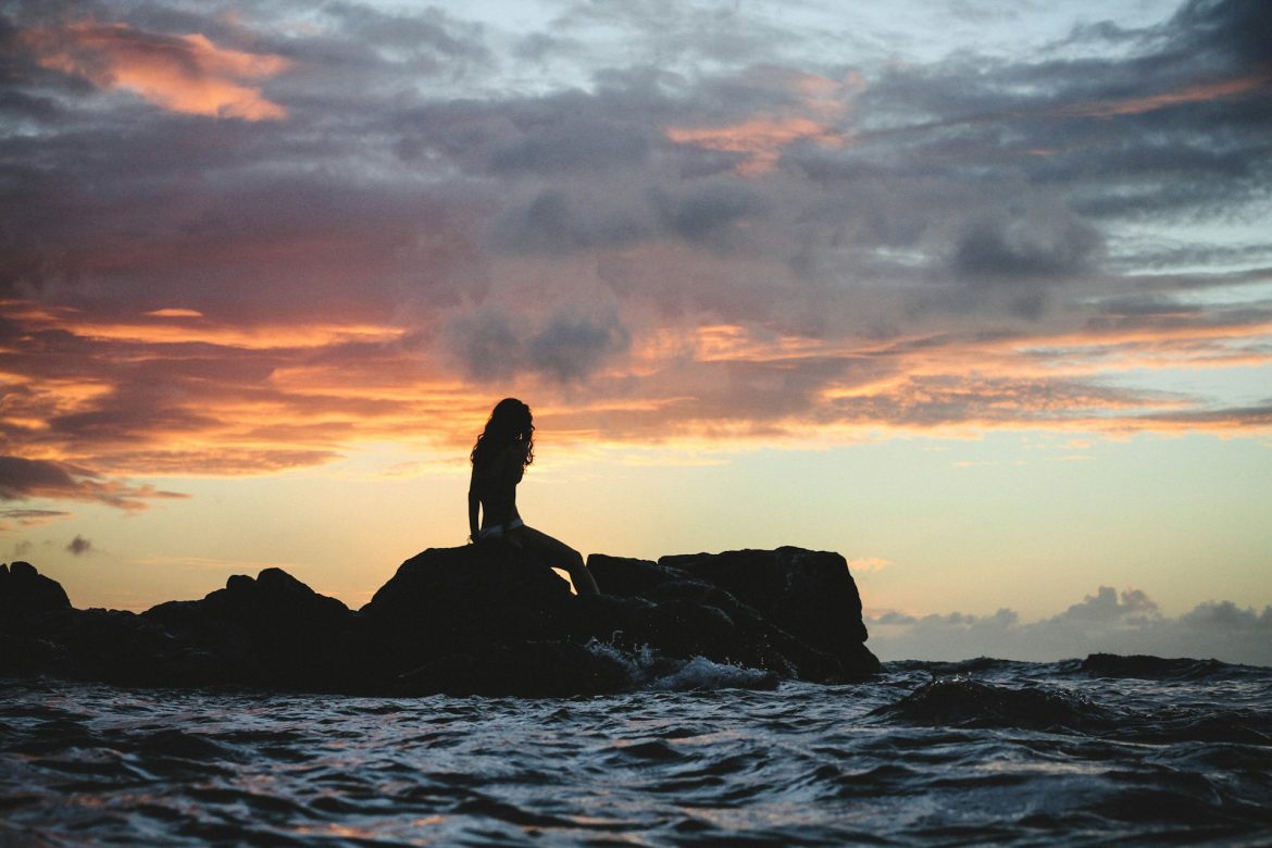 jeremy-bishop-gqpkafqLTwk-unsplash acapulco sirenas