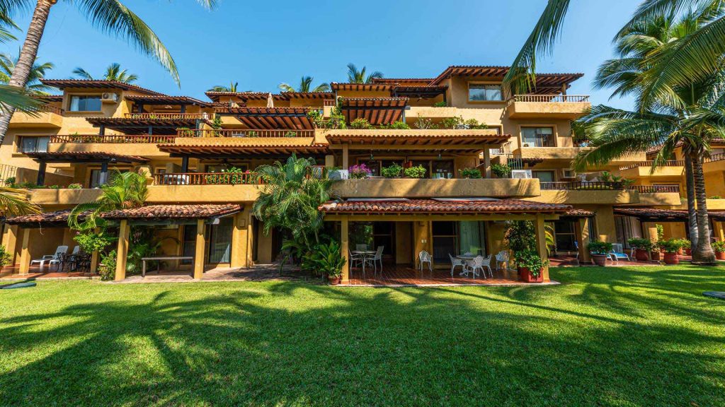 park royal homestay los tules